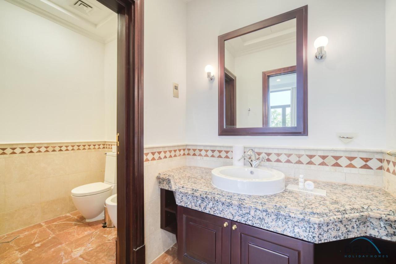 Signature Villa: 6br Luxury With Pool On Palm Jumeirah Villa *